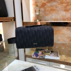 Christian Dior Clutch Bags